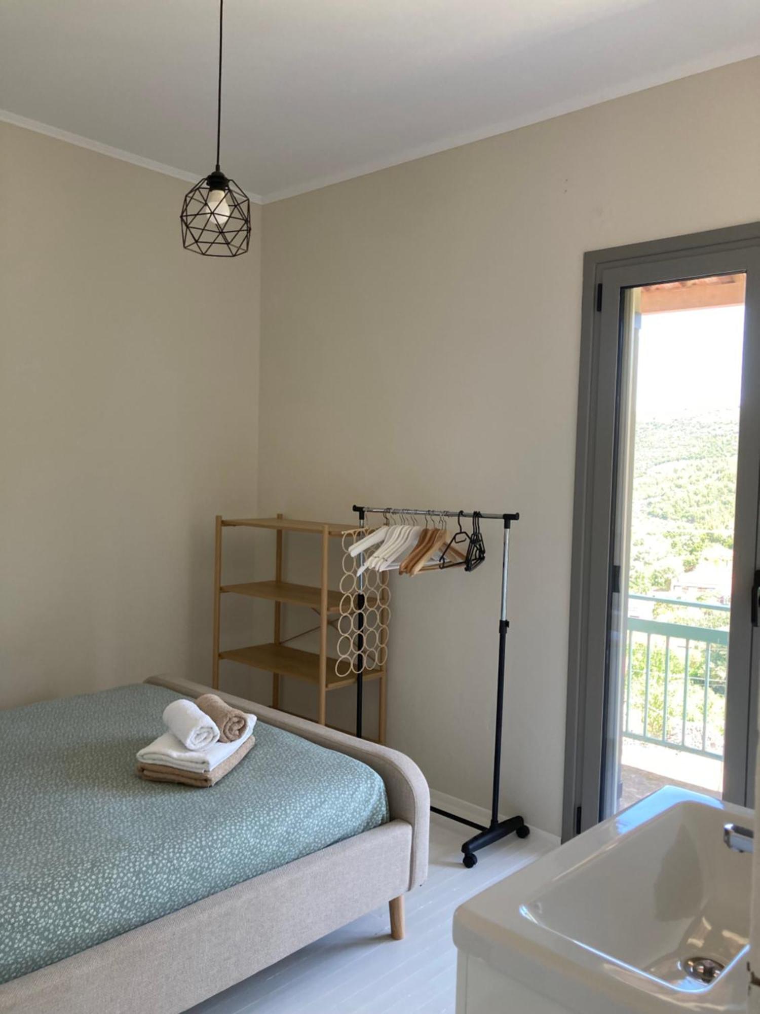 Au Son Des Cloches Villa Zacharo Eksteriør billede