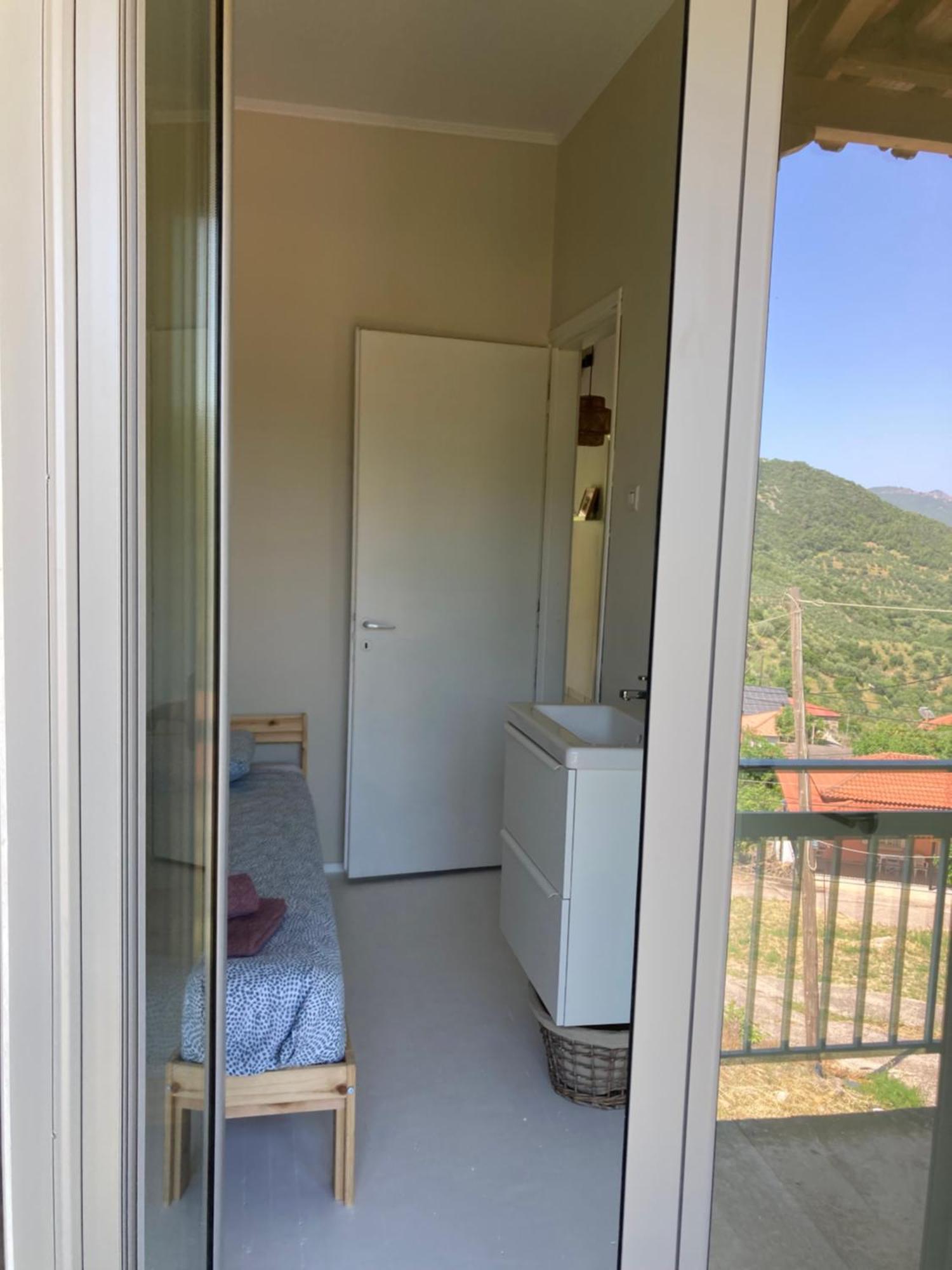 Au Son Des Cloches Villa Zacharo Eksteriør billede